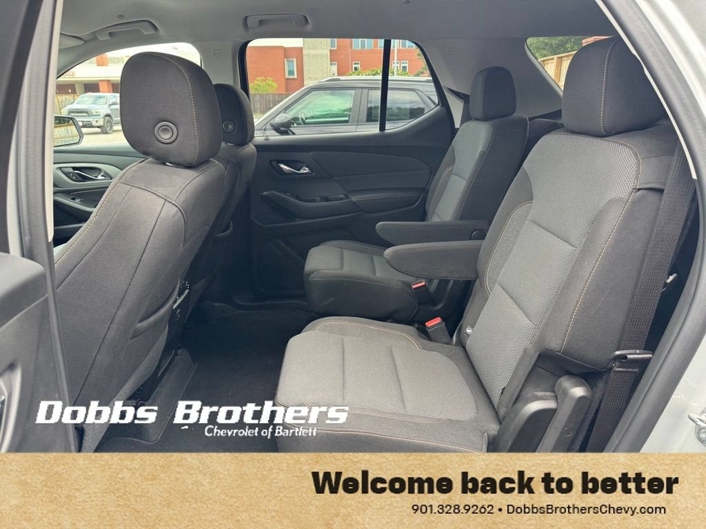 2021 Chevrolet Traverse LT Cloth