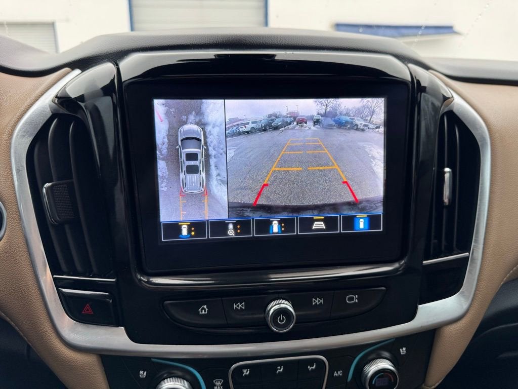 2023 Chevrolet Traverse Premier