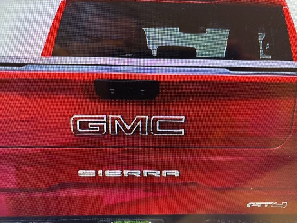 2021 GMC Sierra 1500 AT4