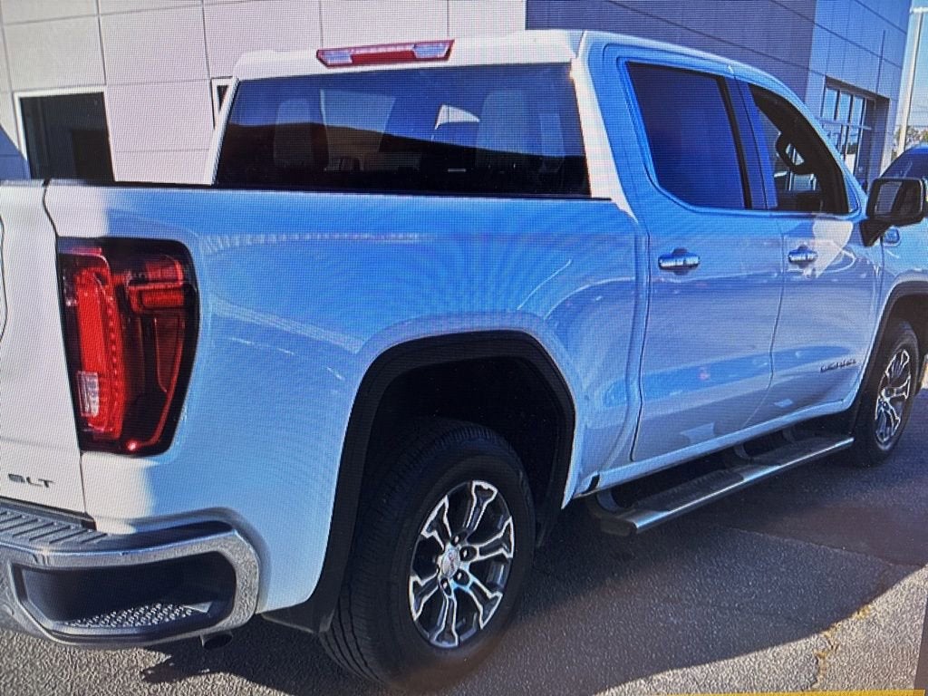 2022 GMC Sierra 1500 SLT