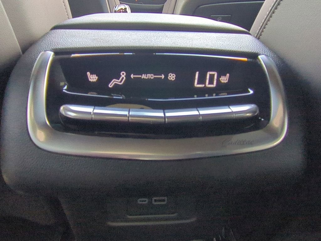 2024 Cadillac XT6 Sport