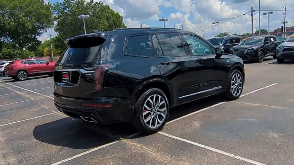 2024 Cadillac XT6 Sport