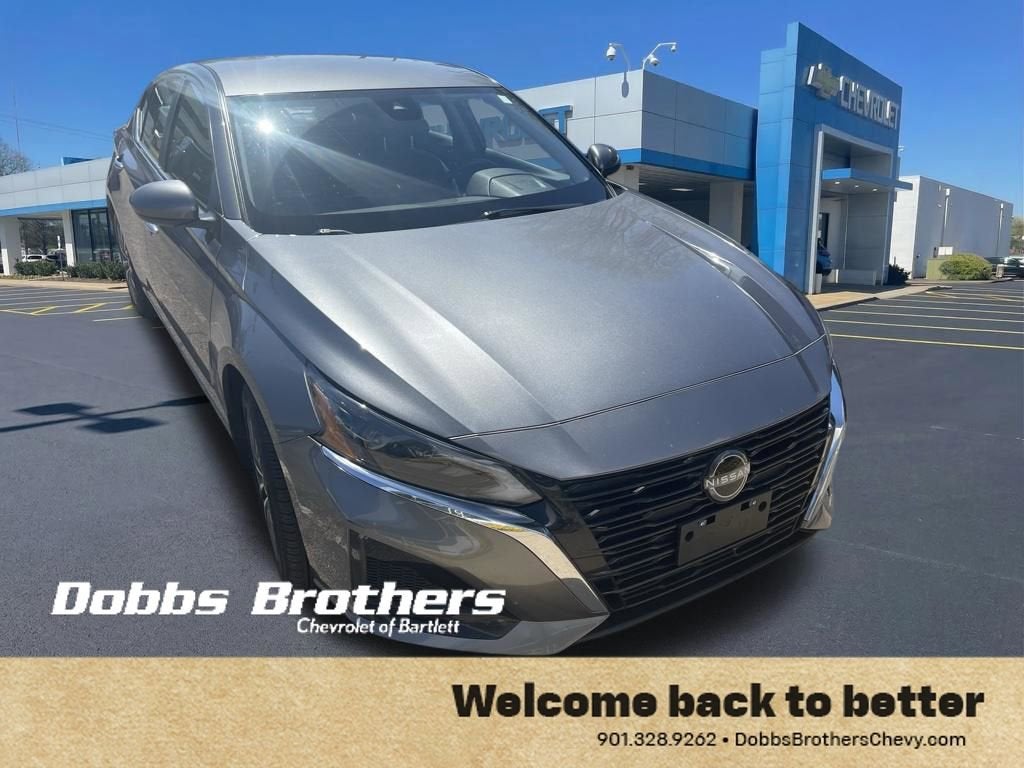 2023 Nissan Altima SV FWD