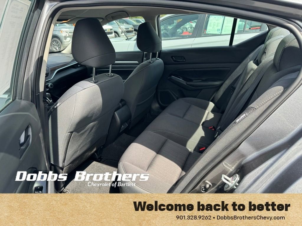 2023 Nissan Altima SV FWD