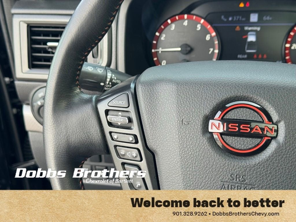 2023 Nissan TITAN Crew Cab PRO-4X 4x4