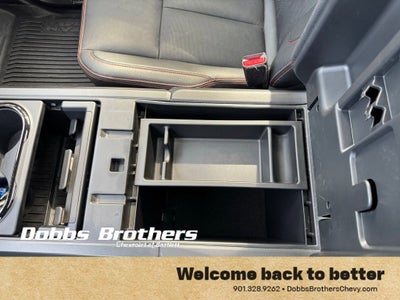 2023 Nissan TITAN Crew Cab PRO-4X 4x4