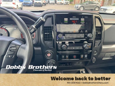 2023 Nissan TITAN Crew Cab PRO-4X 4x4