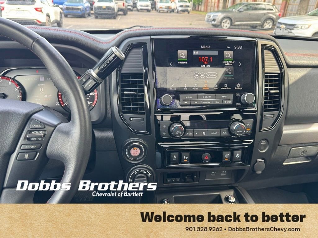 2023 Nissan TITAN Crew Cab PRO-4X 4x4