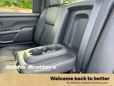 2023 Nissan TITAN Crew Cab PRO-4X 4x4