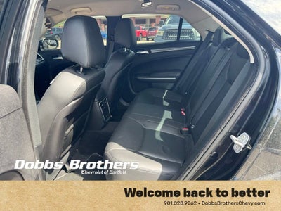 2018 Chrysler 300 Touring L