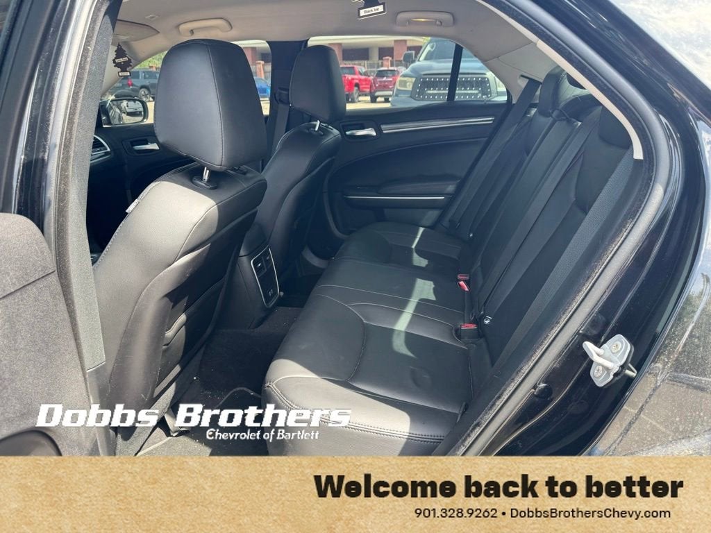 2018 Chrysler 300 Touring L