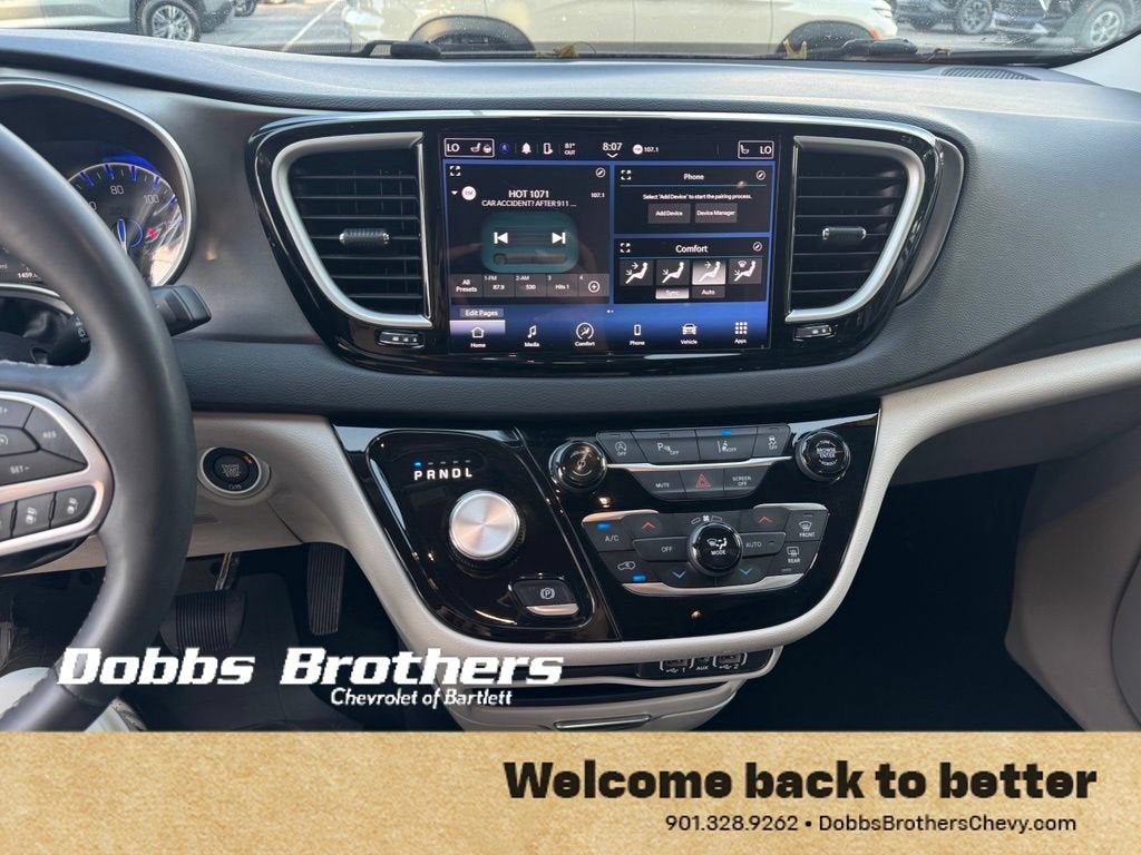 2024 Chrysler Pacifica Touring L