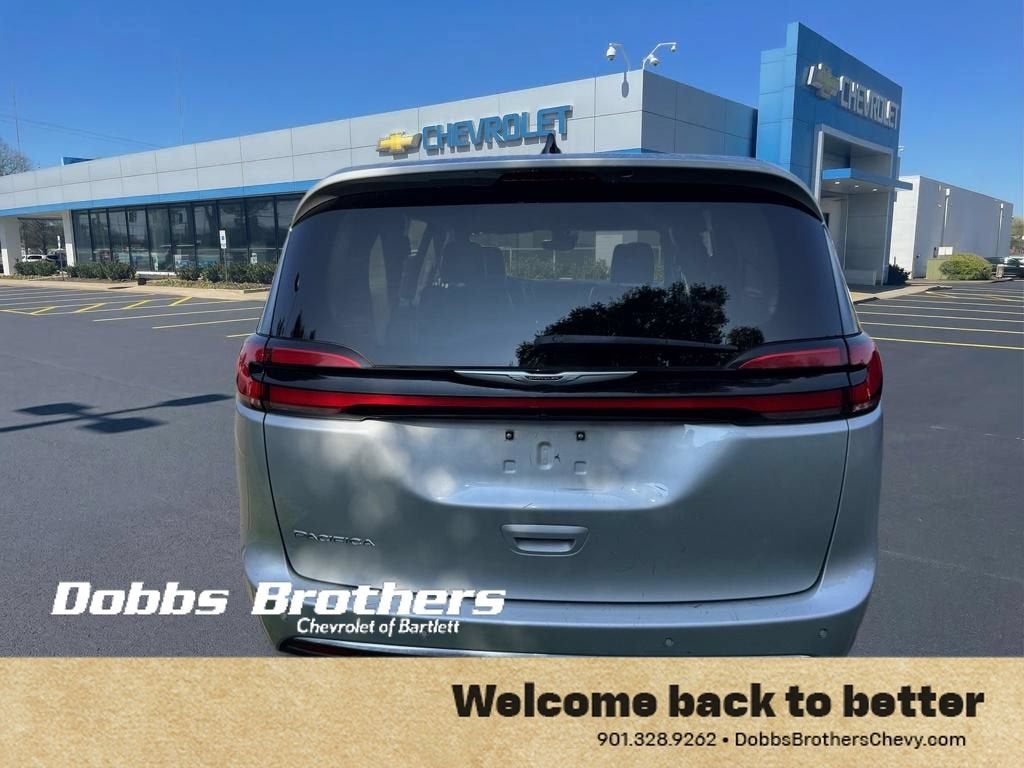 2024 Chrysler Pacifica Touring L