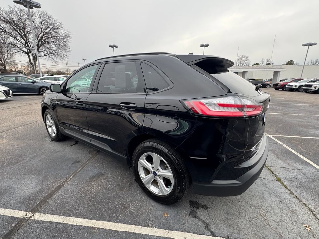 2022 Ford Edge SE