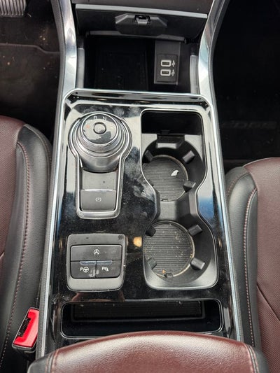 2020 Ford Edge Titanium