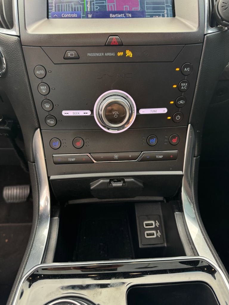 2020 Ford Edge Titanium