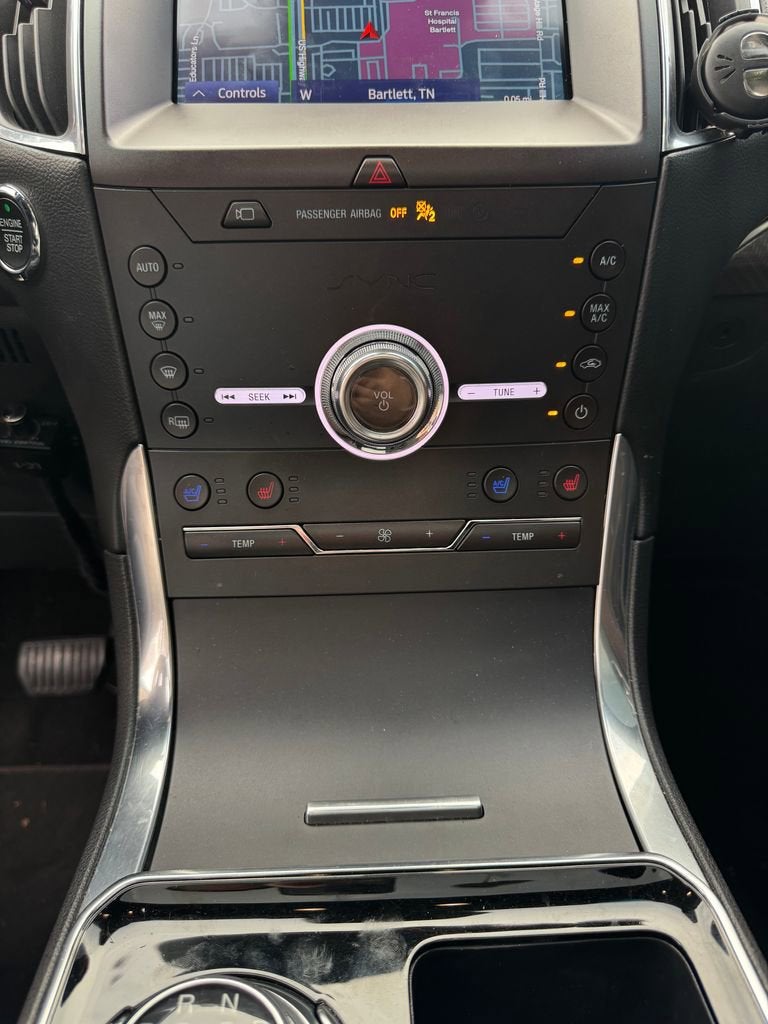 2020 Ford Edge Titanium