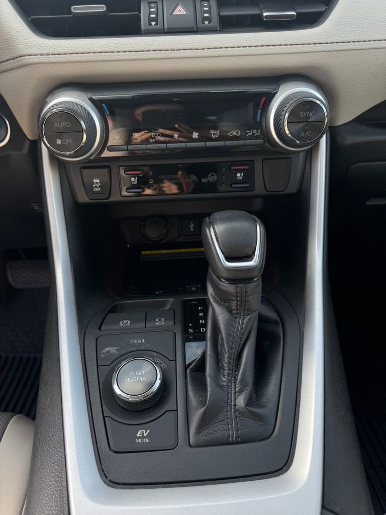 2020 Toyota RAV4 Hybrid Limited