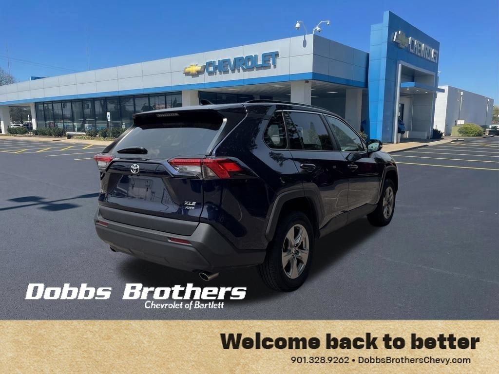 2025 Toyota RAV4 XLE