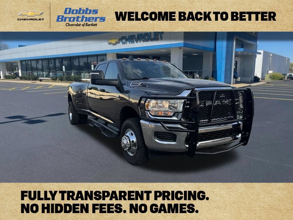 2024 RAM 3500 Tradesman Crew Cab 4x4 8' Box