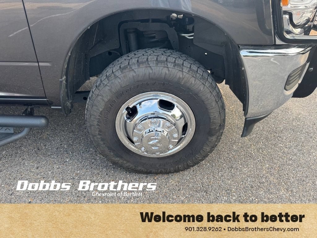 2024 RAM 3500 Tradesman Crew Cab 4x4 8' Box