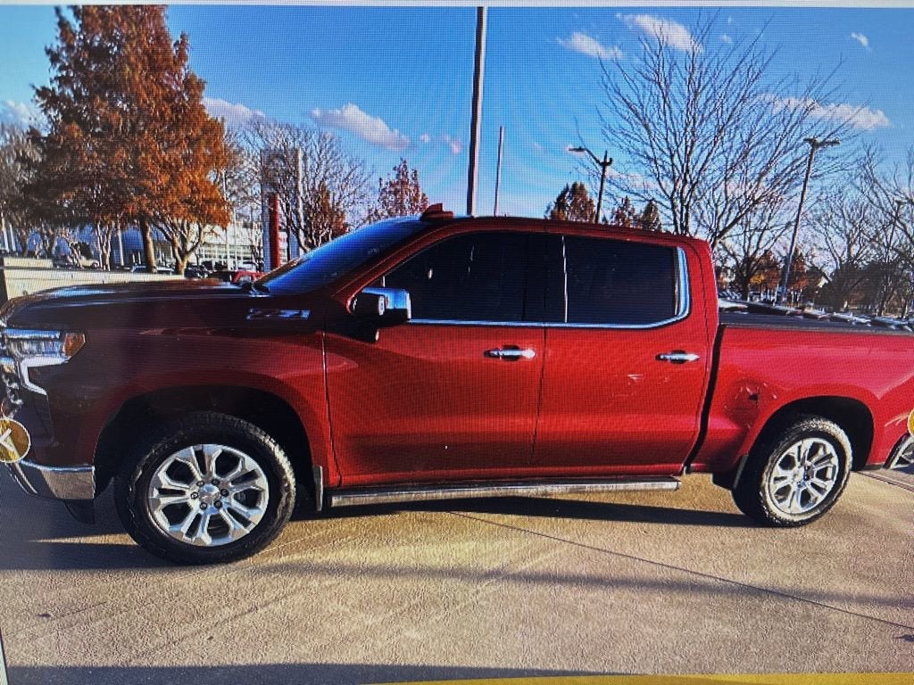 2024 Chevrolet Silverado 1500 LTZ