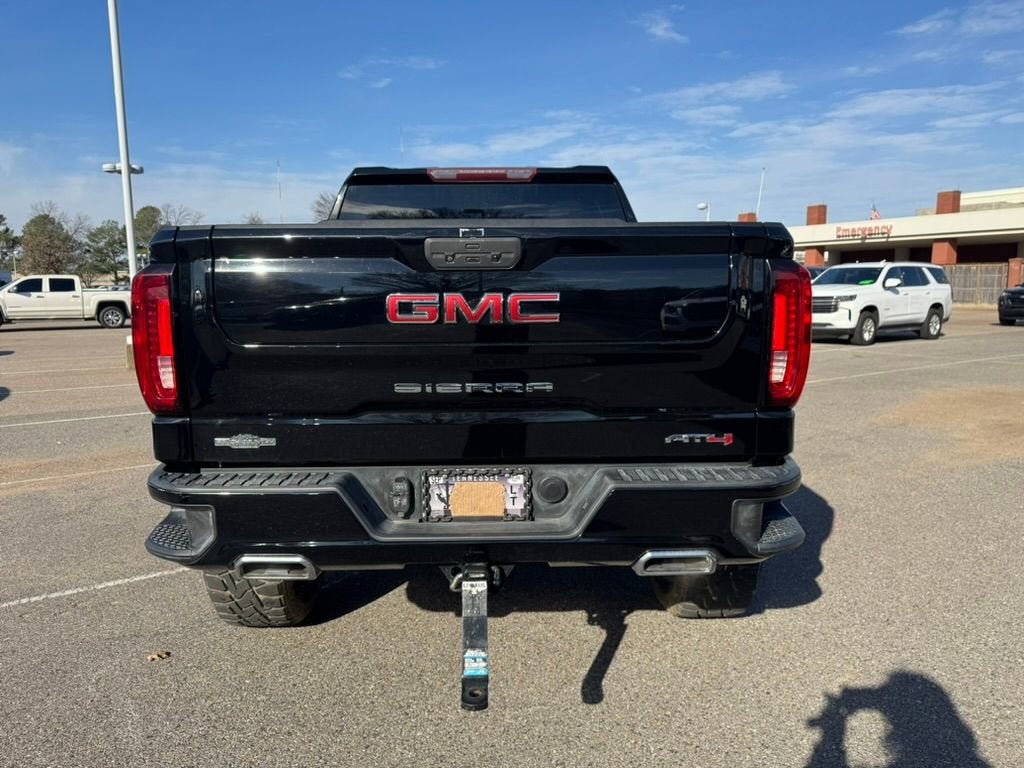 2021 GMC Sierra 1500 AT4