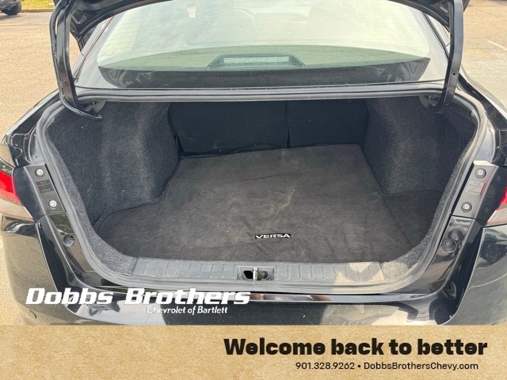 2024 Nissan Versa 1.6 SR