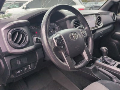 2022 Toyota Tacoma 4WD SR