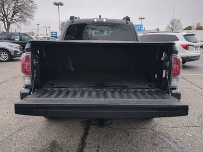 2022 Toyota Tacoma 4WD SR