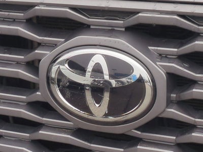 2022 Toyota Tacoma 4WD SR