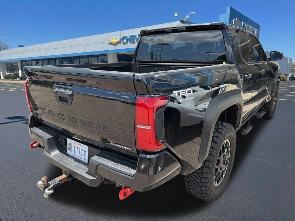 2026 Toyota Tacoma Hybrid TRD Off Road