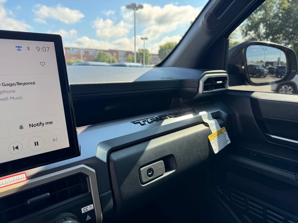 2026 Toyota Tacoma Hybrid TRD Off Road