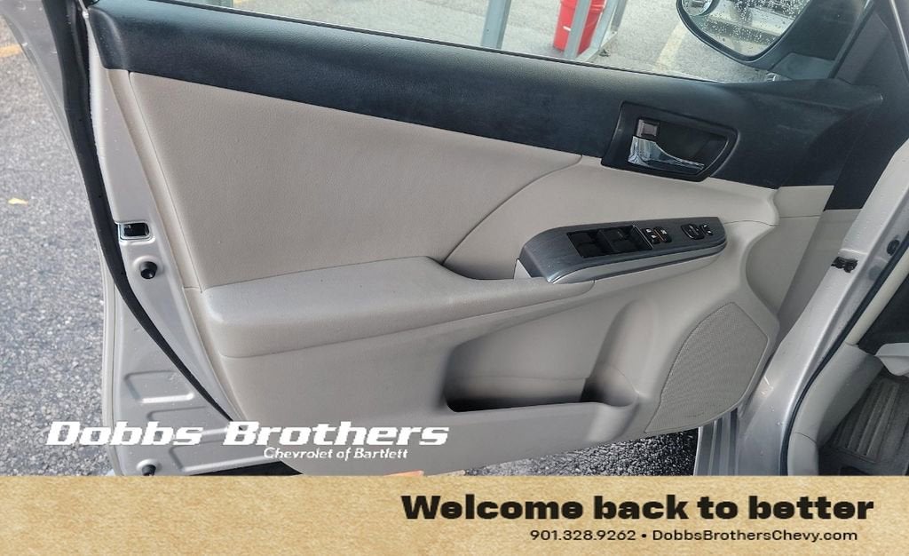 2014 Toyota Camry Hybrid XLE