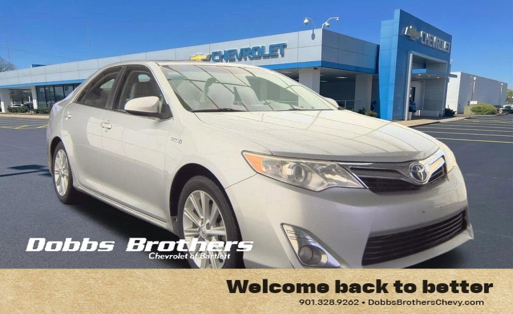 2014 Toyota Camry Hybrid XLE