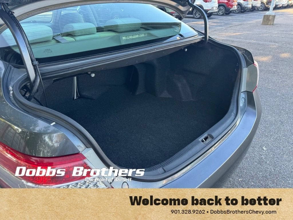 2010 Toyota Camry 4dr Sdn I4 Man (Natl)