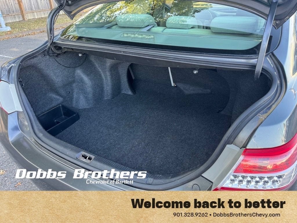 2010 Toyota Camry 4dr Sdn I4 Man (Natl)