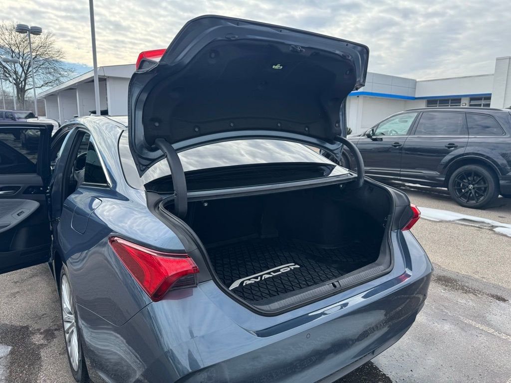 2021 Toyota Avalon Limited