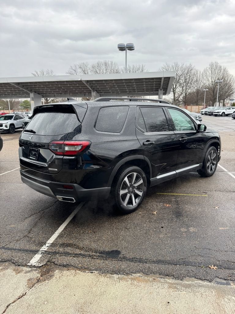 2024 Honda Pilot Touring