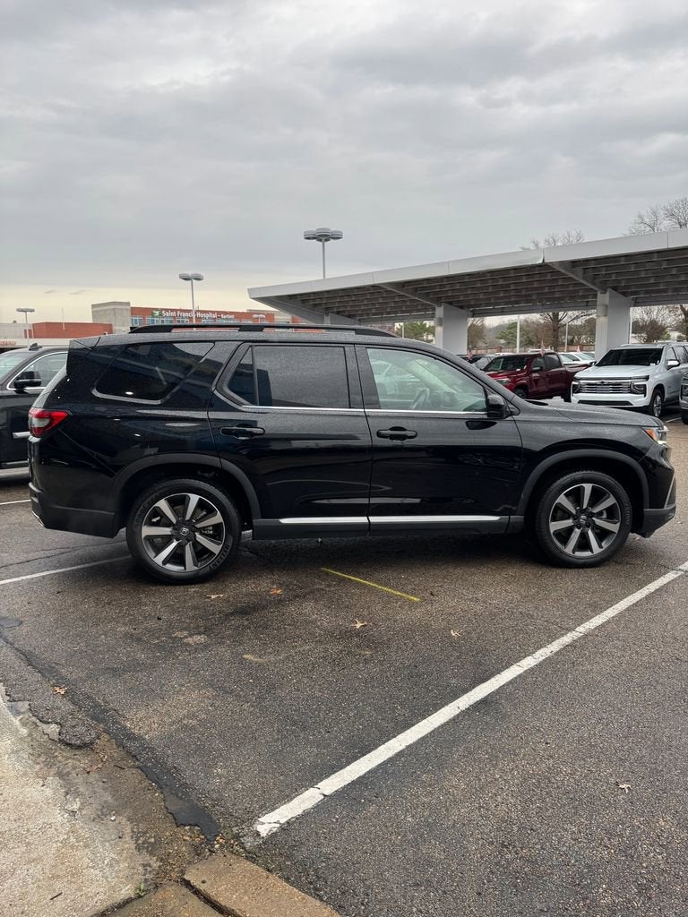 2024 Honda Pilot Touring
