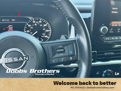2025 Nissan Pathfinder SV