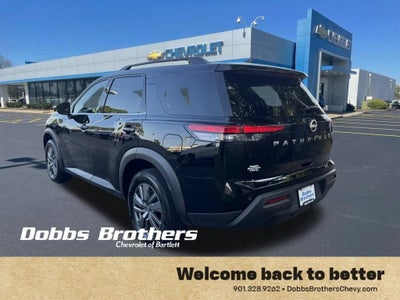 2025 Nissan Pathfinder SV