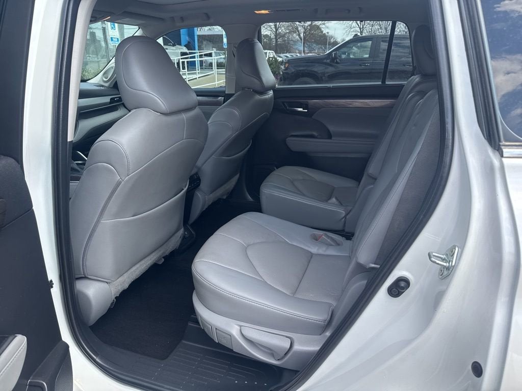 2021 Toyota Highlander Platinum