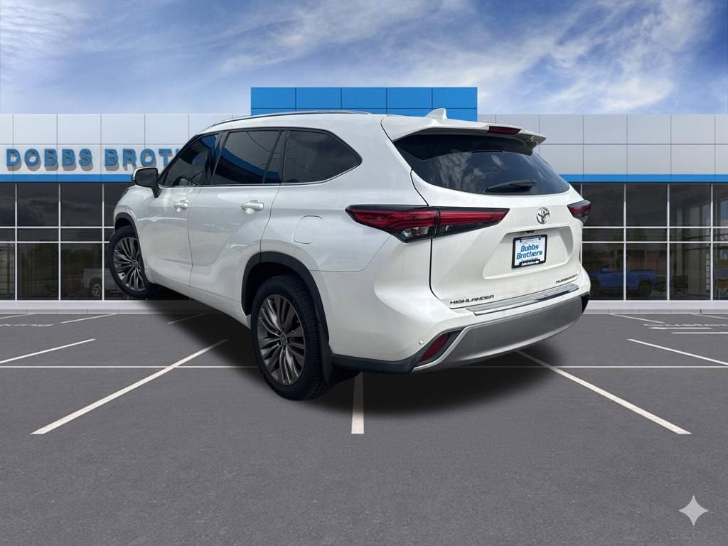 2021 Toyota Highlander Platinum