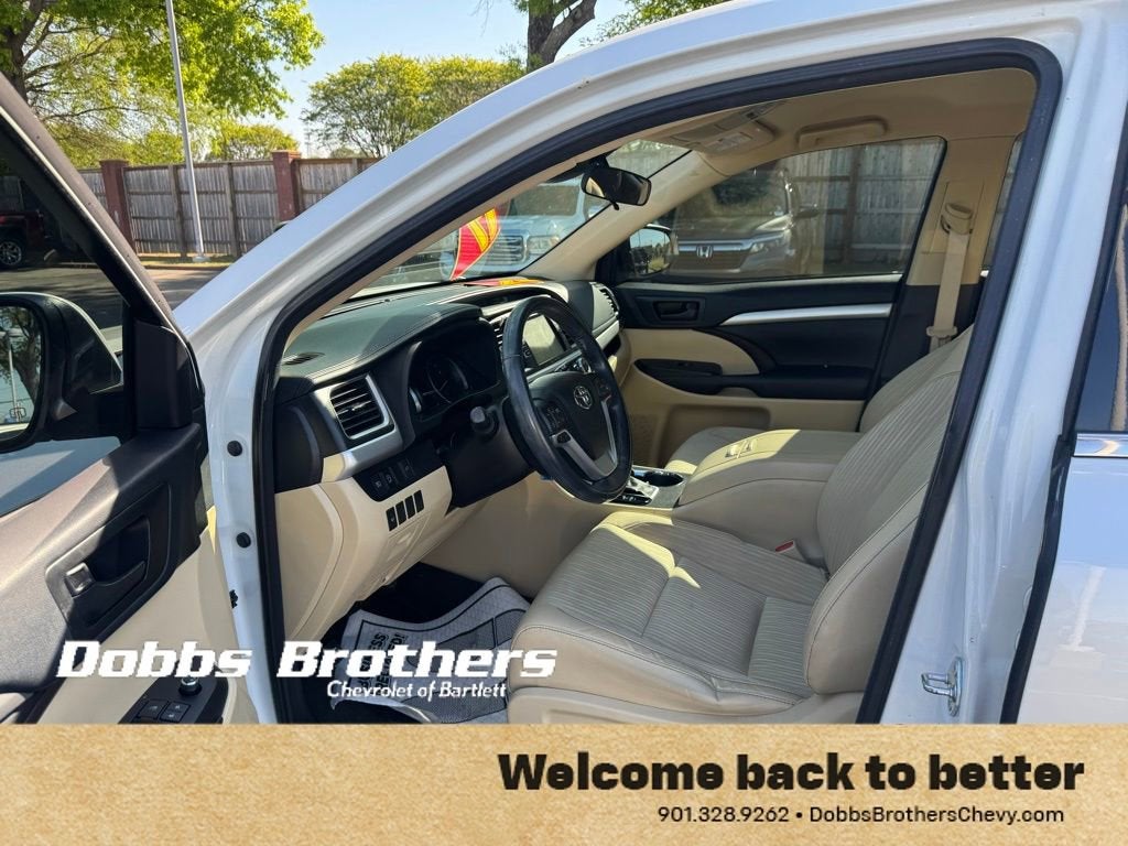 2017 Toyota Highlander LE Plus