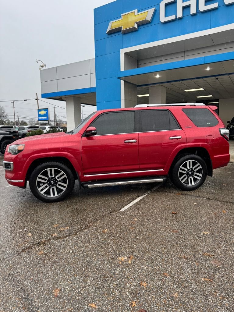 2020 Toyota 4Runner SR5