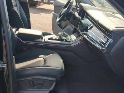 2024 Audi Q7 Premium Plus