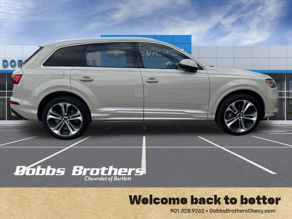 2022 Audi Q7 Premium Plus