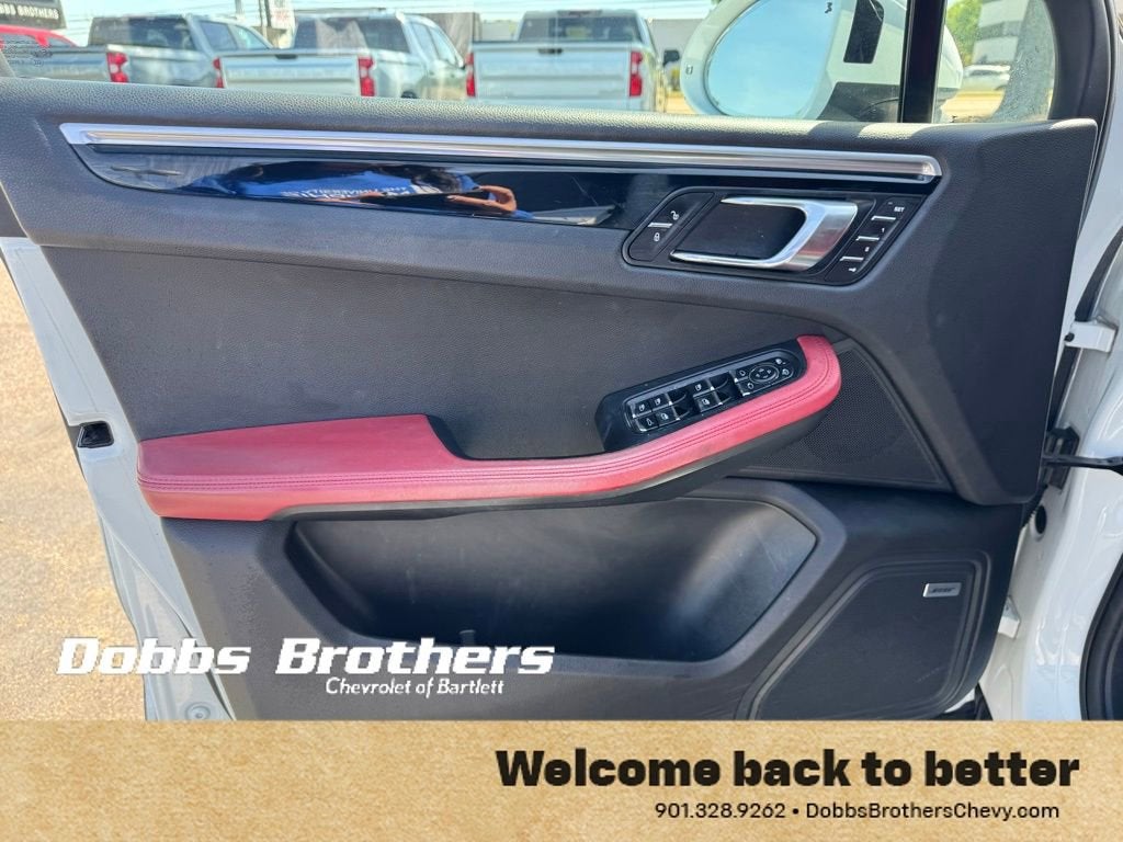 2018 Porsche Macan S