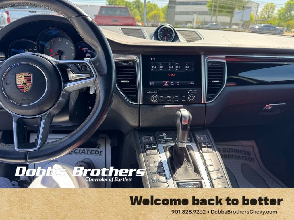 2018 Porsche Macan S